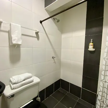 Apartamento Cerca Del Aeropuerto Apartamento *